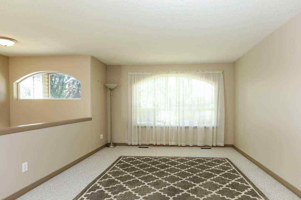 MLS® A2257765 - 1708 2A Avenue N in Westminster Lethbridge, Residential