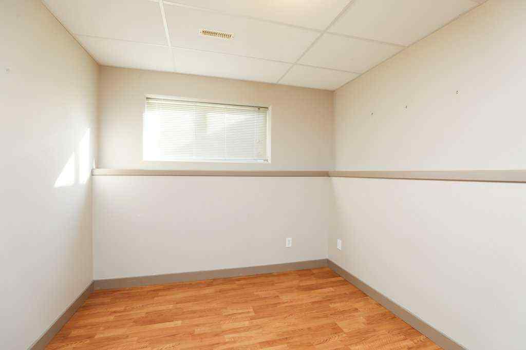 MLS® A2257765 - 1708 2A Avenue N in Westminster Lethbridge, Residential