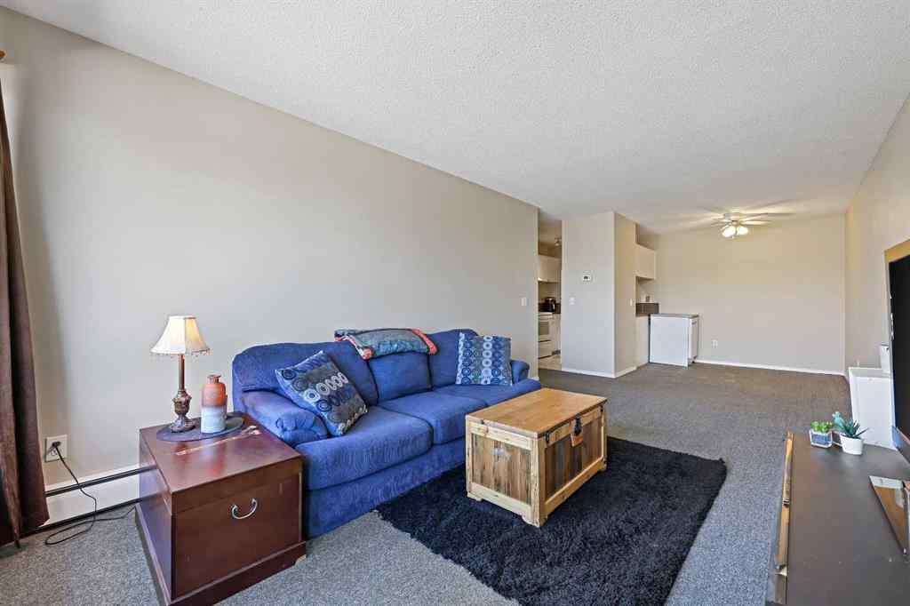 MLS® A2257766 - Unit #224 101 Big Hill Way SE in Big Springs Airdrie, Residential