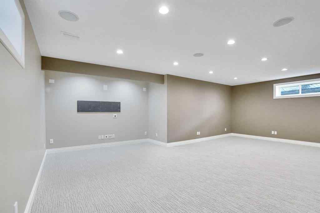 MLS® A2257768 - 2 Tuscany Ravine Landing NW in Tuscany Calgary, Residential