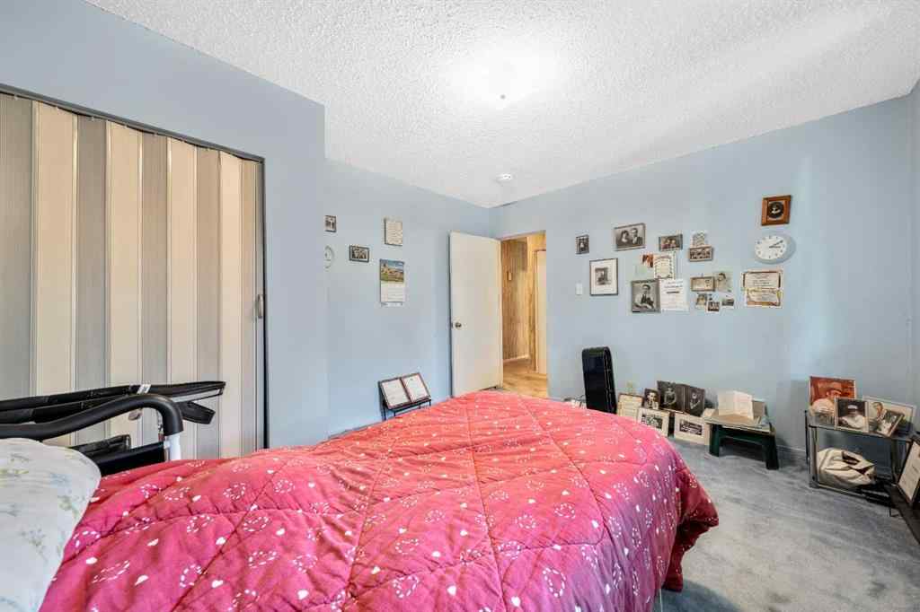 MLS® A2257771 - 216 Havenhurst Crescent SW in Haysboro Calgary, Residential