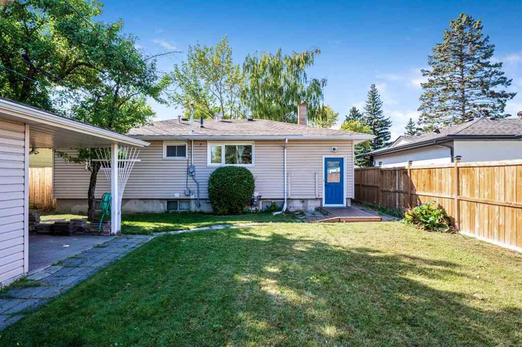 MLS® A2257771 - 216 Havenhurst Crescent SW in Haysboro Calgary, Residential
