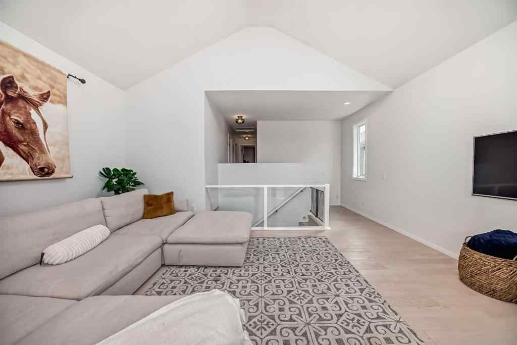 MLS® A2257772 - 148 Sunrise View  in Sunset Ridge Cochrane, Residential