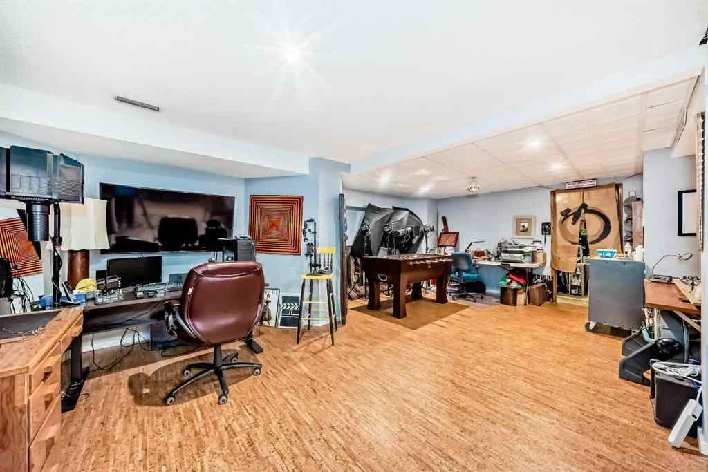 MLS® A2257774 - 135 Canter Place SW in Canyon Meadows Calgary, Residential