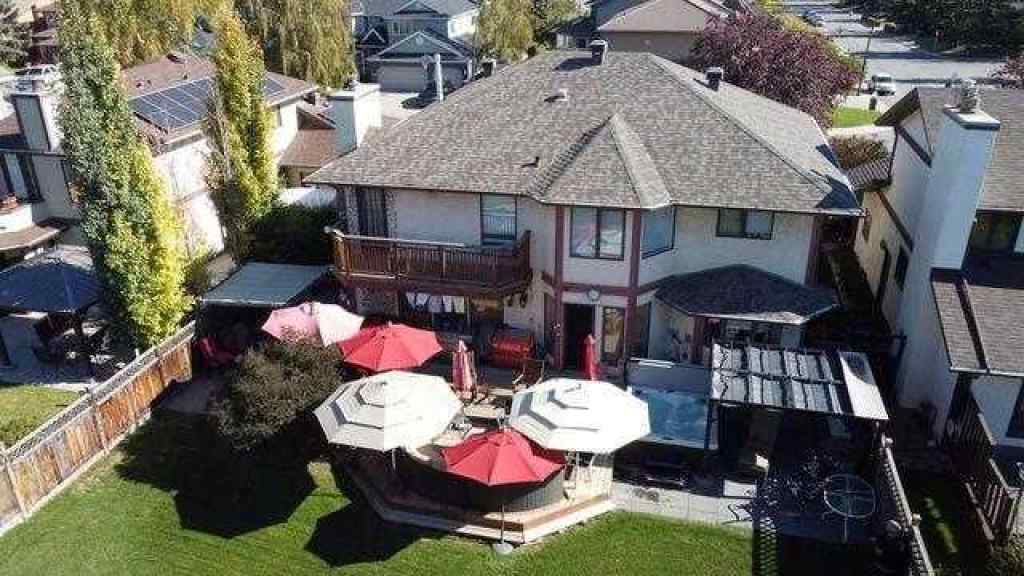 MLS® A2257774 - 135 Canter Place SW in Canyon Meadows Calgary, Residential