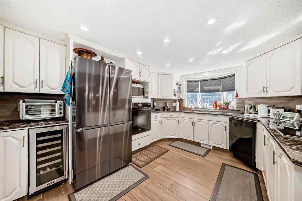MLS® A2257774 - 135 Canter Place SW in Canyon Meadows Calgary, Residential