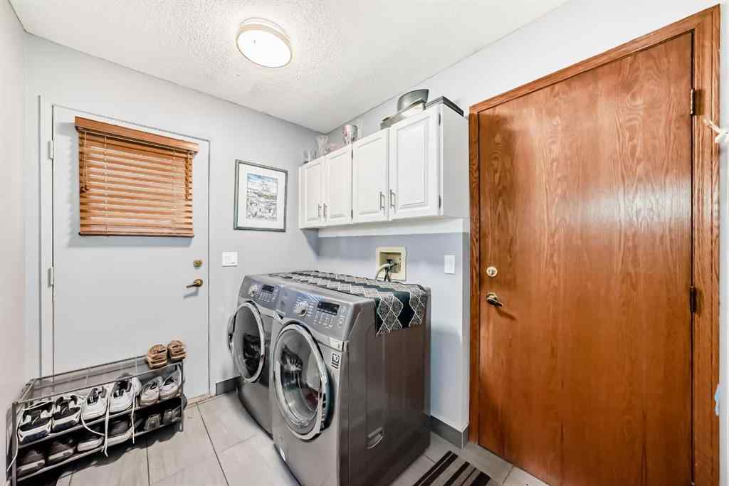 MLS® A2257774 - 135 Canter Place SW in Canyon Meadows Calgary, Residential