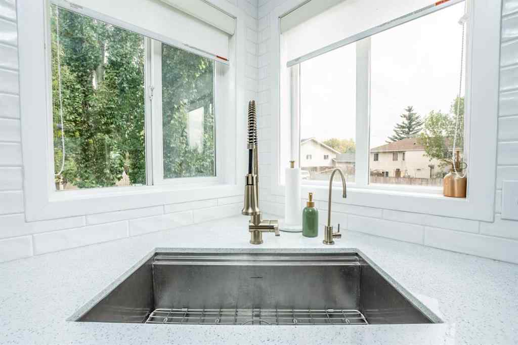 MLS® A2257778 - 516 17th Street SE in Sunshine Meadow High River, Residential