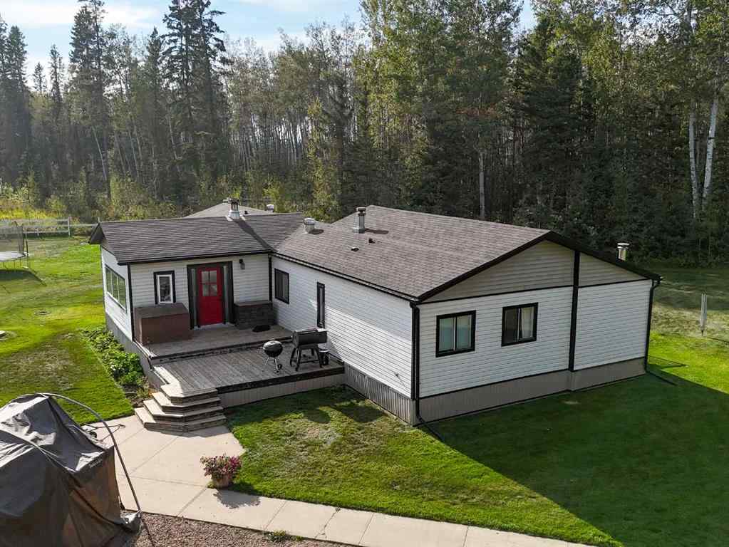 MLS® A2257779 - 106250 Range Road 150   in NONE Rural Mackenzie County, Residential