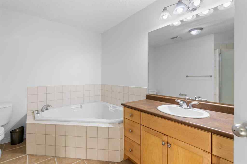 MLS® A2257780 - Unit #303 2416 Erlton Street SW in Erlton Calgary, Residential