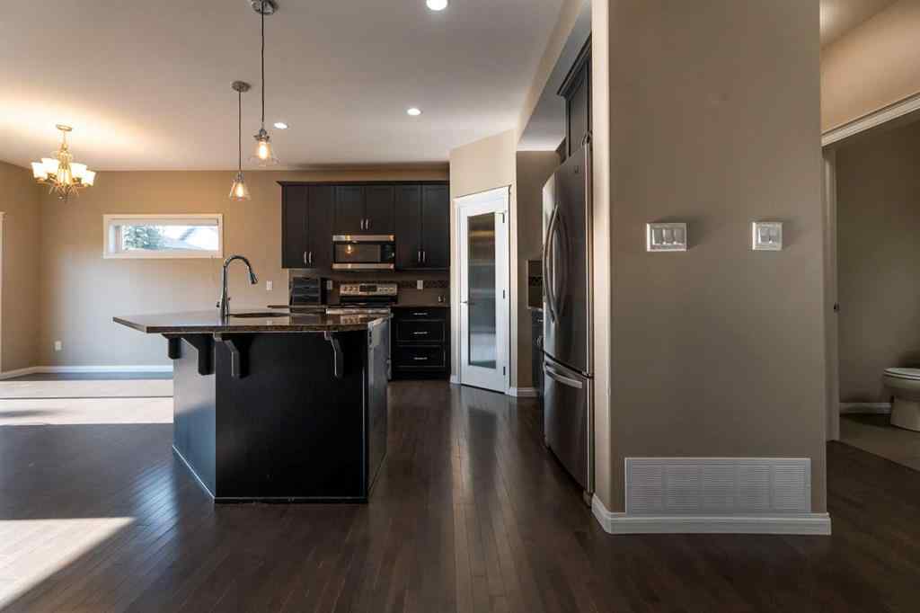 MLS® A2257784 - 733 Twinriver Loop W in Copperwood Lethbridge, Residential
