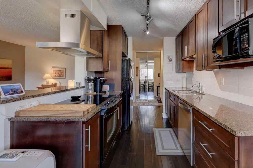 MLS® A2257785 - Unit #303 4455D Greenview Drive NE in Greenview Calgary, Residential