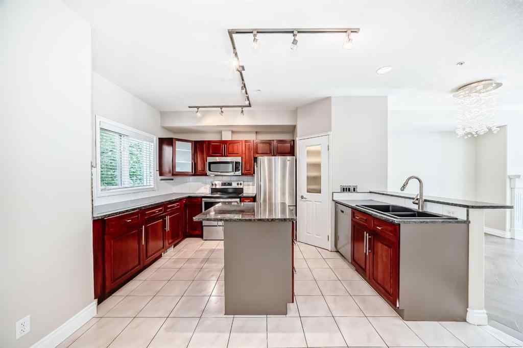 MLS® A2257787 - 1908 12 Street SW in Lower Mount Royal Calgary, Residential