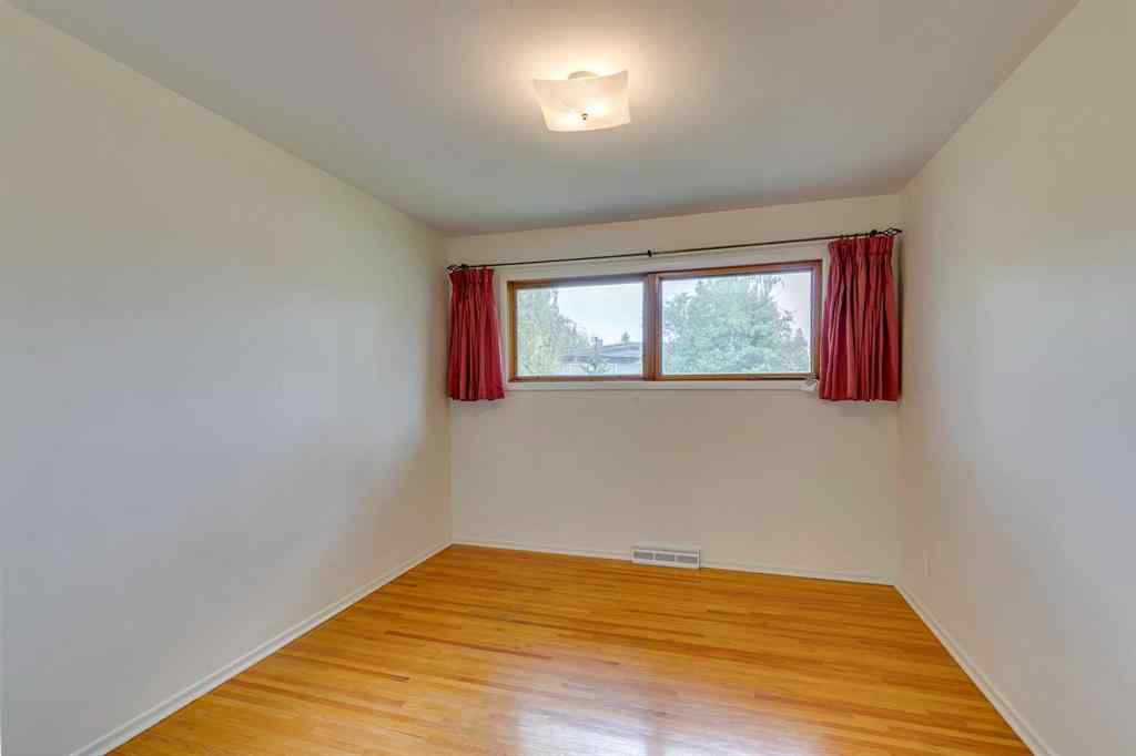 MLS® A2257795 - 104 Haysboro Crescent SW in Haysboro Calgary, Residential