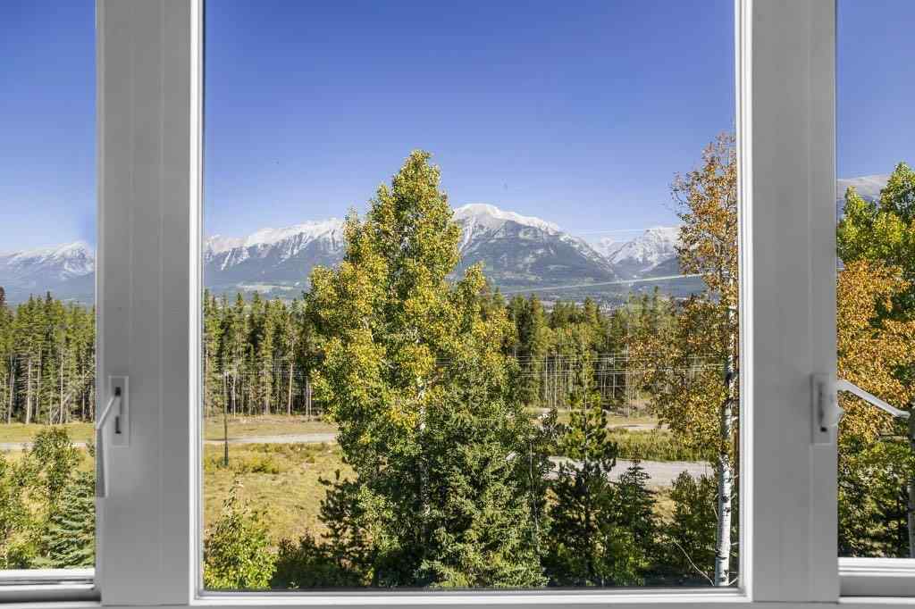MLS® A2257796 - 808 Lawrence Grassi Ridge  in Peaks of Grassi Canmore, Residential