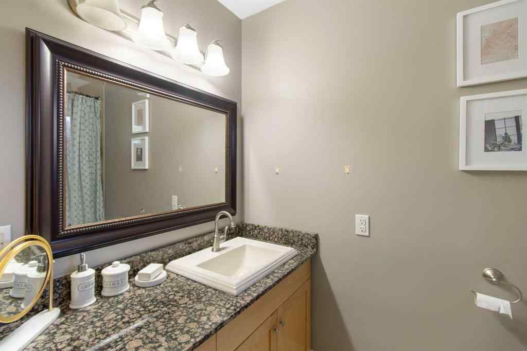 MLS® A2257799 - 152 Lake Mead Crescent SE in Lake Bonavista Calgary, Residential