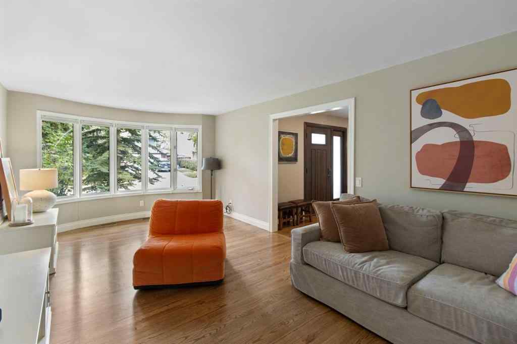 MLS® A2257799 - 152 Lake Mead Crescent SE in Lake Bonavista Calgary, Residential