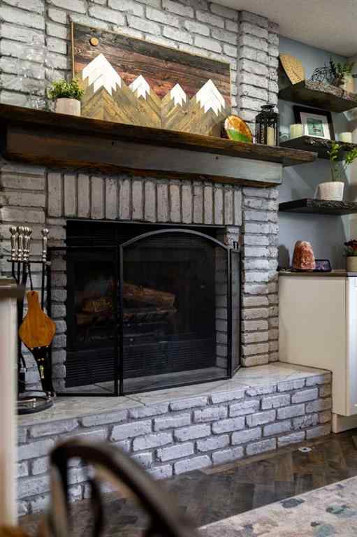 MLS® A2257800 - 147 Midpark Drive SE in Midnapore Calgary, Residential