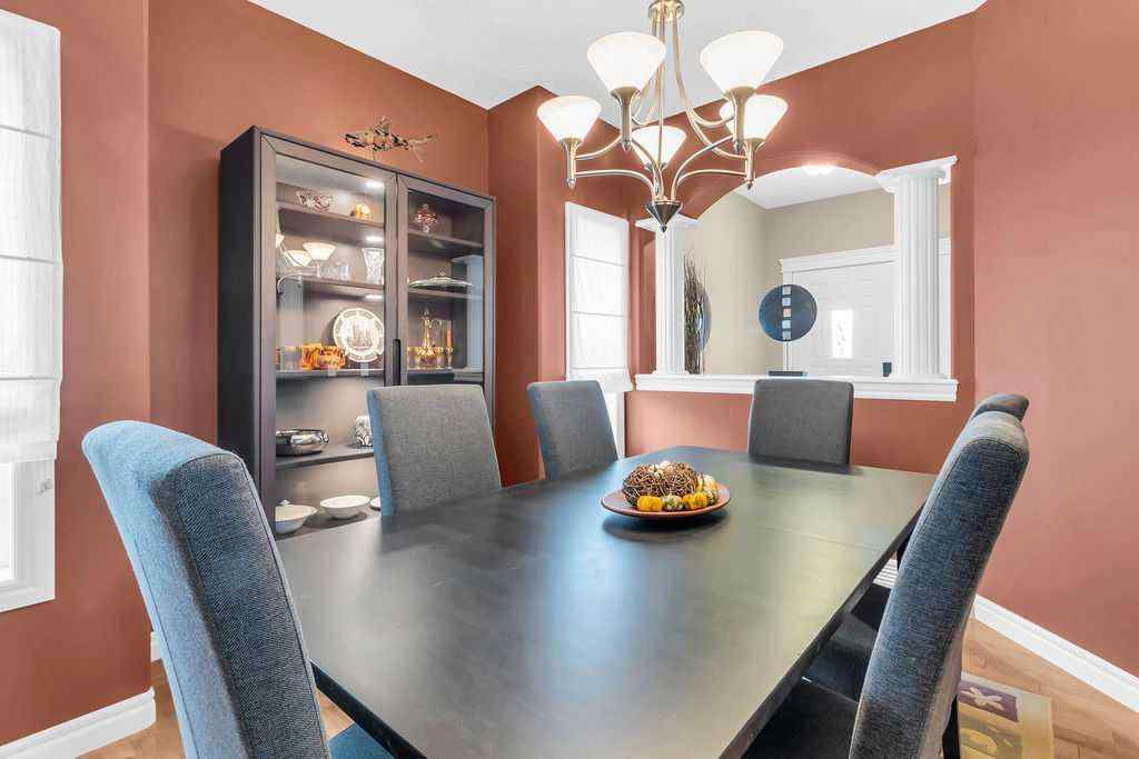MLS® A2257802 - 122 Discovery Ridge Gardens SW in Discovery Ridge Calgary, Residential