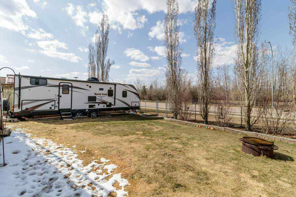 MLS® A2257806 - 9 Fern Glade Crescent  in Fox Run Sylvan Lake, Residential