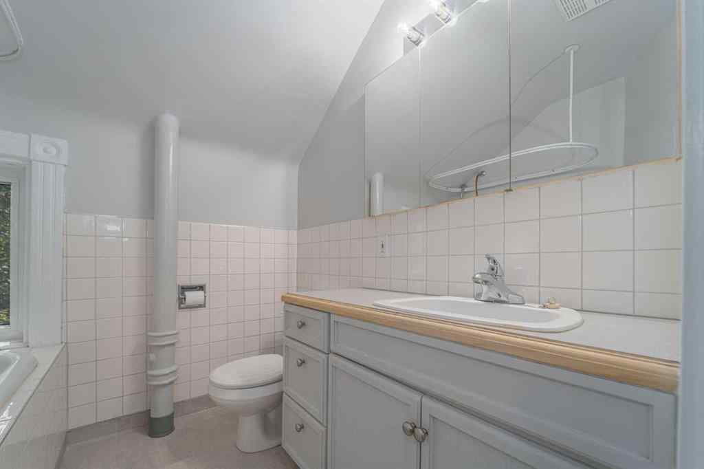 MLS® A2257807 - 730 17 Street N in Westminster Lethbridge, Residential