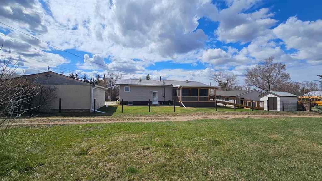 MLS® A2257810 - 4501 54 Avenue  in NONE Castor, Residential