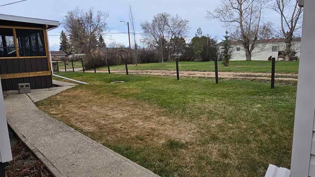MLS® A2257810 - 4501 54 Avenue  in NONE Castor, Residential