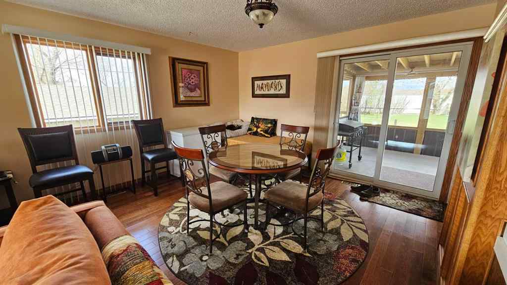 MLS® A2257810 - 4501 54 Avenue  in NONE Castor, Residential