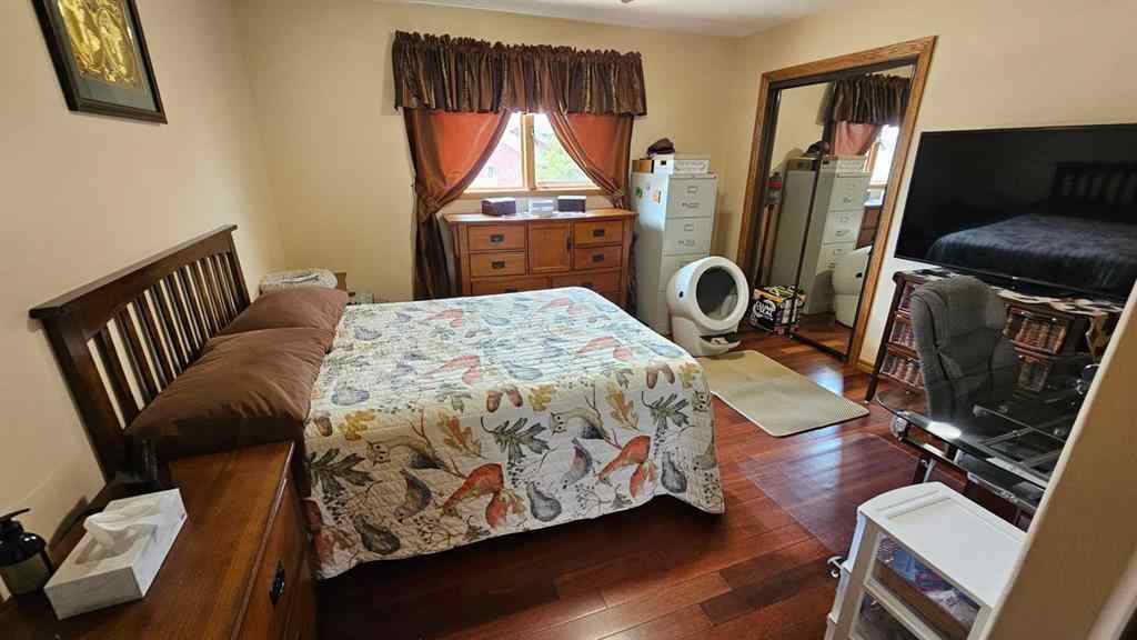 MLS® A2257810 - 4501 54 Avenue  in NONE Castor, Residential