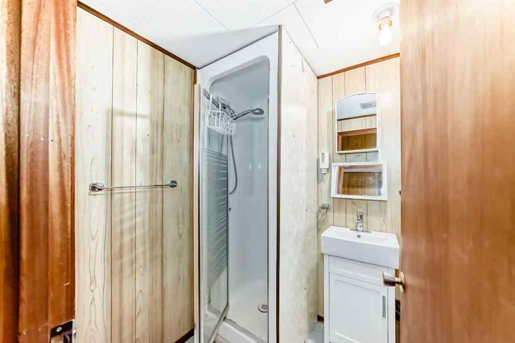 MLS® A2257811 - 5103 Bulyea Road NW in Brentwood Calgary, Residential