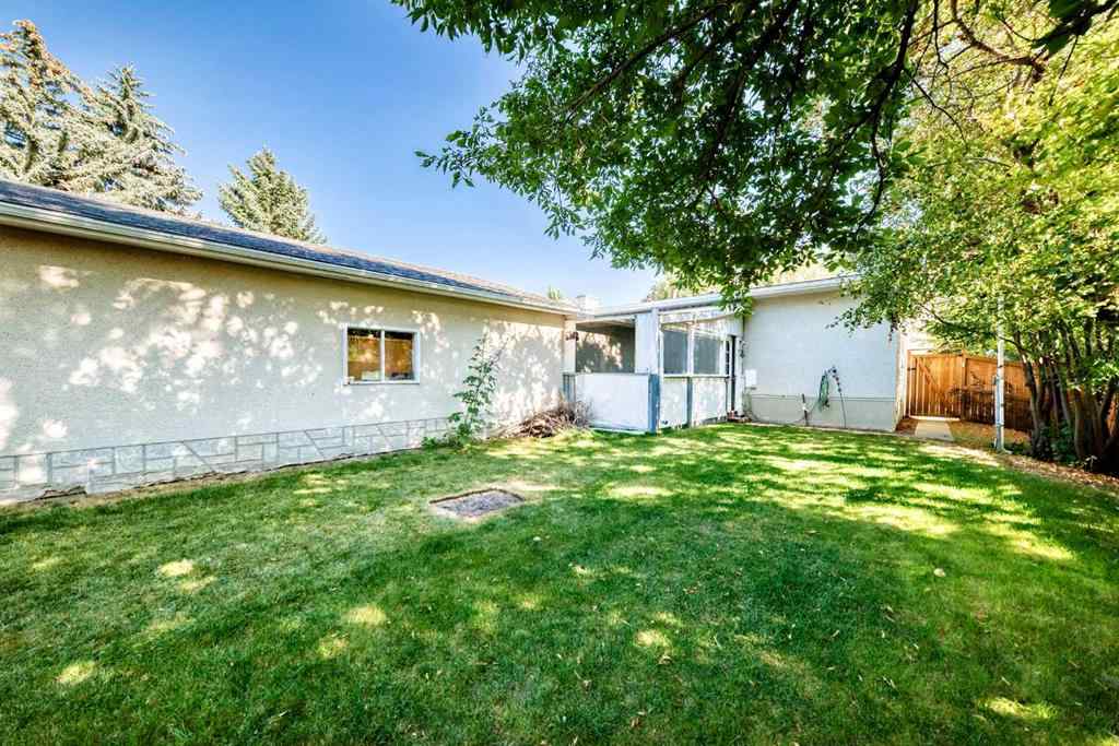 MLS® A2257811 - 5103 Bulyea Road NW in Brentwood Calgary, Residential