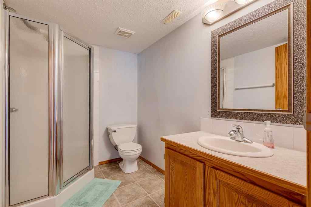 MLS® A2257816 - 18 Cambridge Drive  in NONE Carbon, Residential