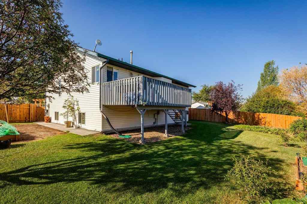 MLS® A2257816 - 18 Cambridge Drive  in NONE Carbon, Residential