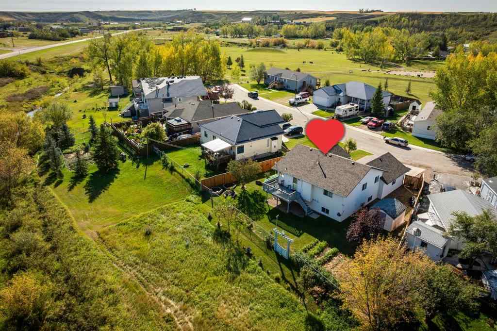 MLS® A2257816 - 18 Cambridge Drive  in NONE Carbon, Residential