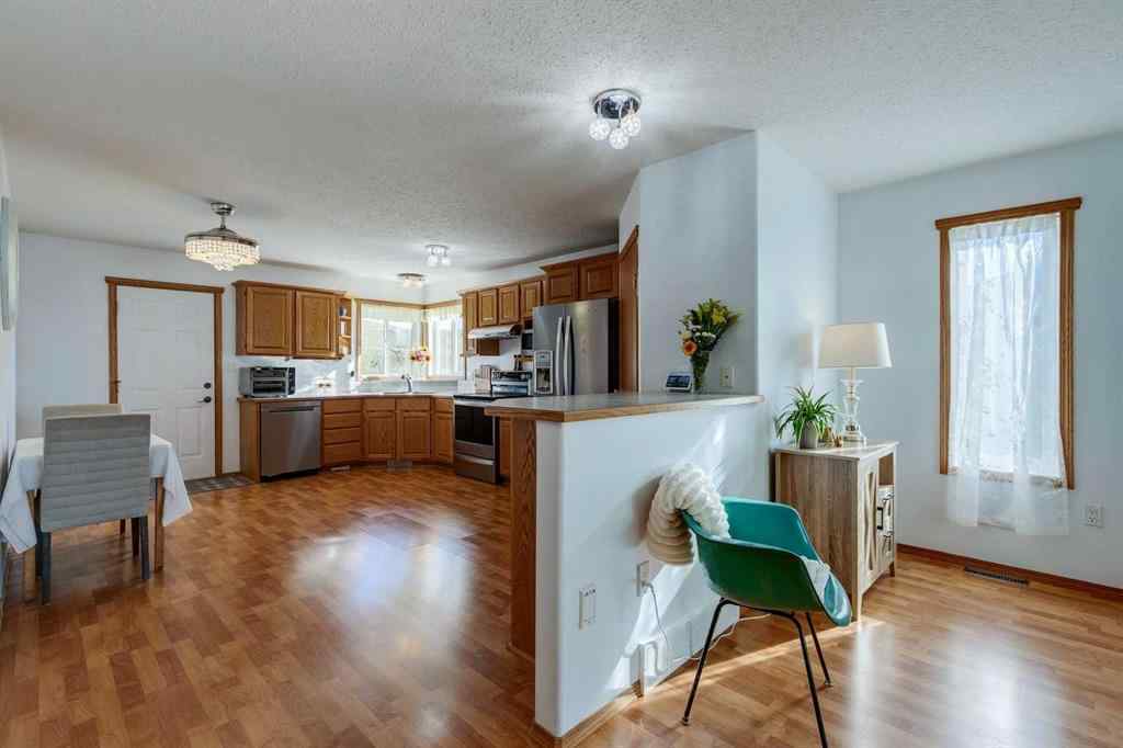 MLS® A2257816 - 18 Cambridge Drive  in NONE Carbon, Residential