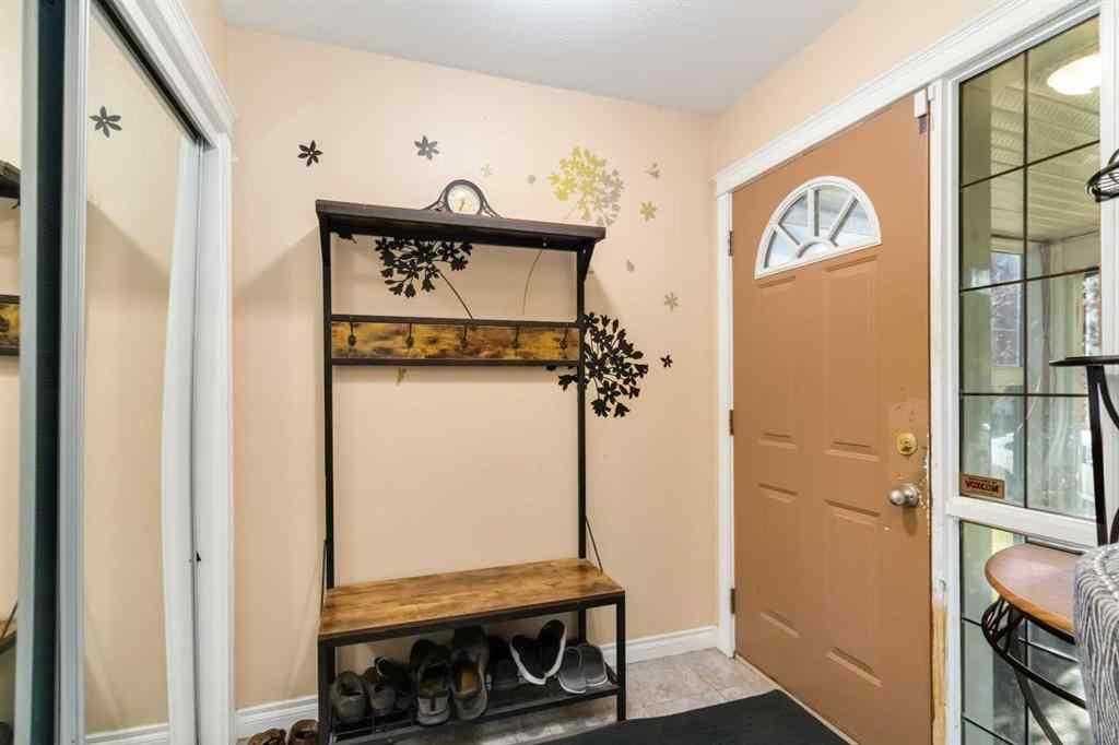 MLS® A2257817 - 628 Athabasca Avenue  in Abasand Fort McMurray, Residential