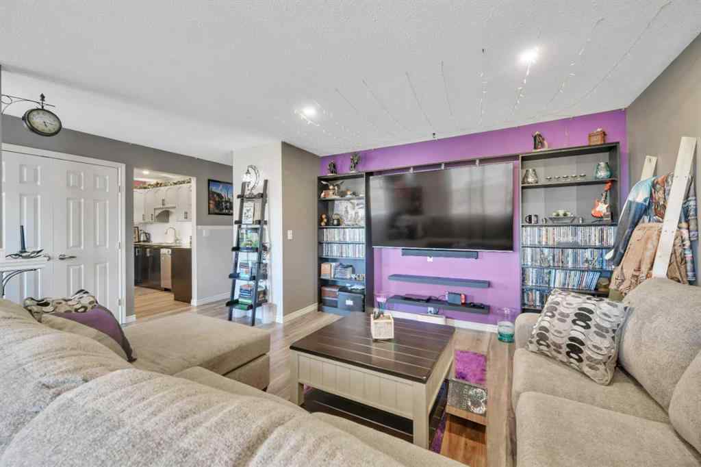 MLS® A2257818 - 2 Greenham Drive  in Glendale Park Estates Red Deer, Residential