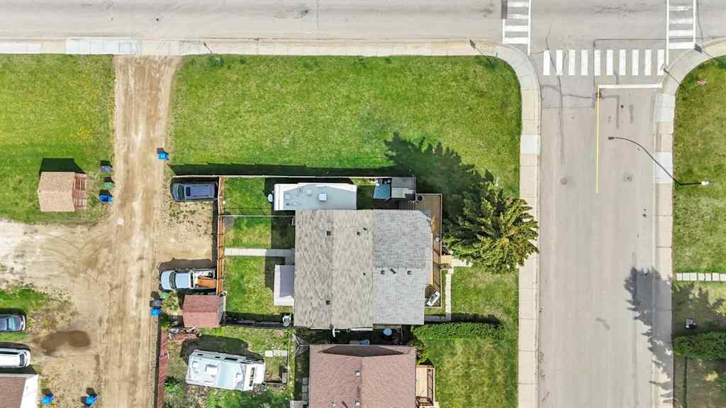 MLS® A2257818 - 2 Greenham Drive  in Glendale Park Estates Red Deer, Residential