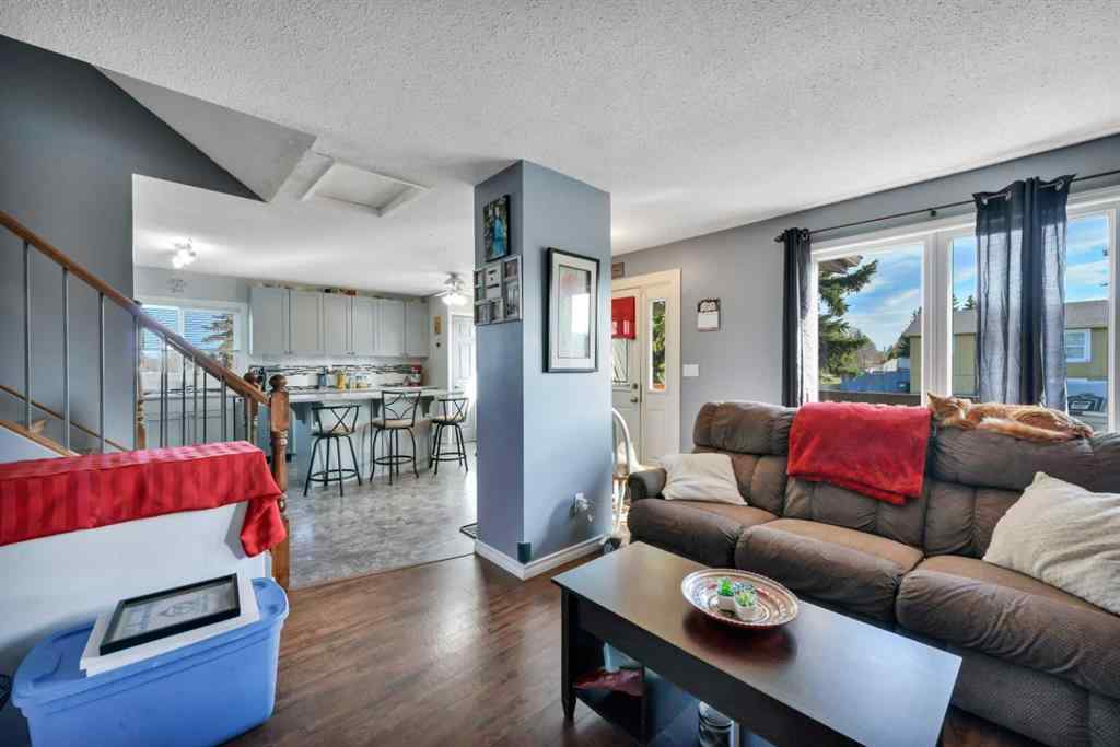 MLS® A2257818 - 2 Greenham Drive  in Glendale Park Estates Red Deer, Residential
