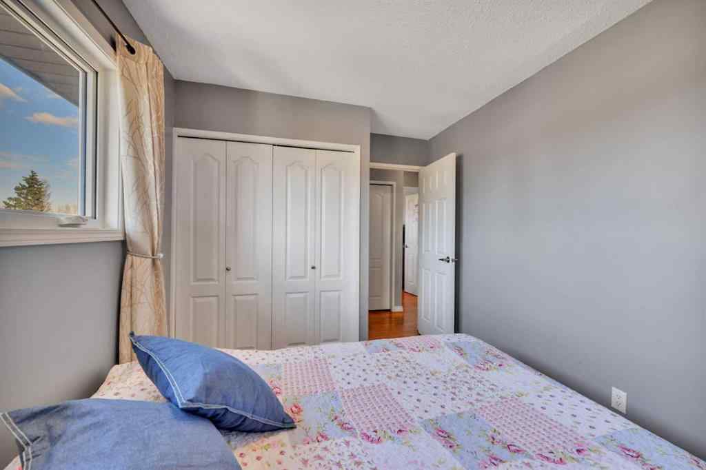 MLS® A2257818 - 2 Greenham Drive  in Glendale Park Estates Red Deer, Residential