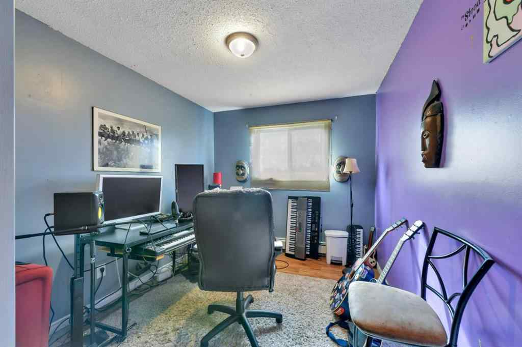 MLS® A2257818 - 2 Greenham Drive  in Glendale Park Estates Red Deer, Residential