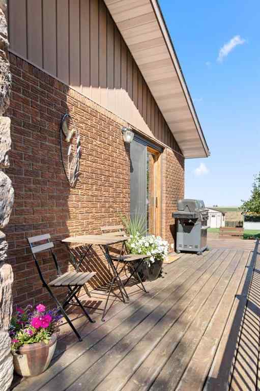 MLS® A2257819 - 7106 Highway 523   in NONE Rural Cypress County, Residential