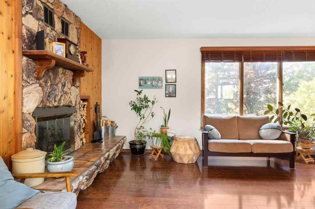 MLS® A2257819 - 7106 Highway 523   in NONE Rural Cypress County, Residential