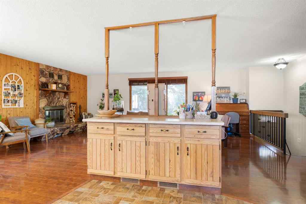 MLS® A2257819 - 7106 Highway 523   in NONE Rural Cypress County, Residential