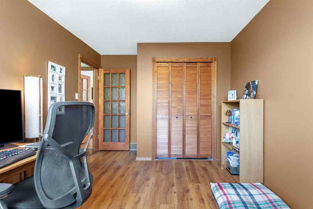 MLS® A2257819 - 7106 Highway 523   in NONE Rural Cypress County, Residential