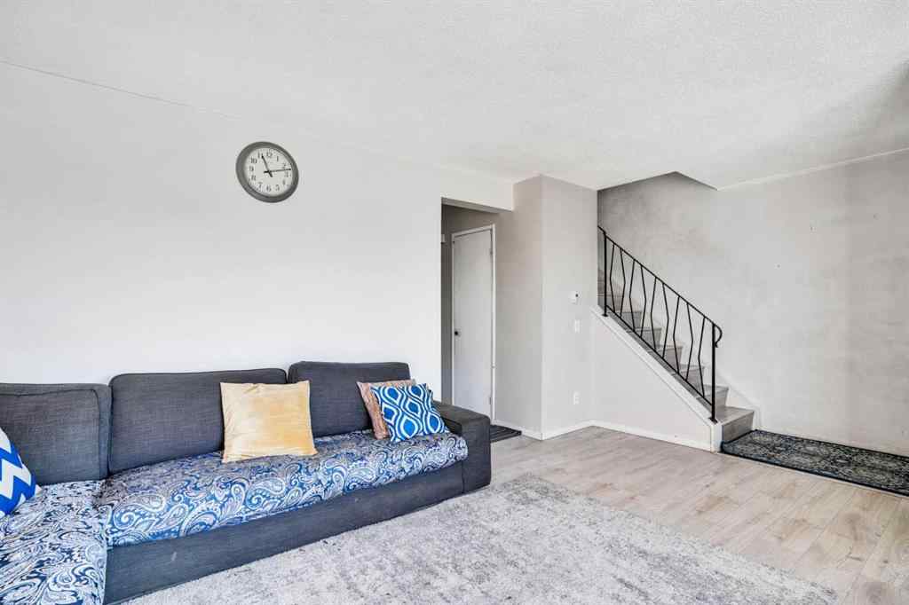 MLS® A2257820 - 3214 16 Avenue SE in Albert Park/Radisson Heights Calgary, Residential