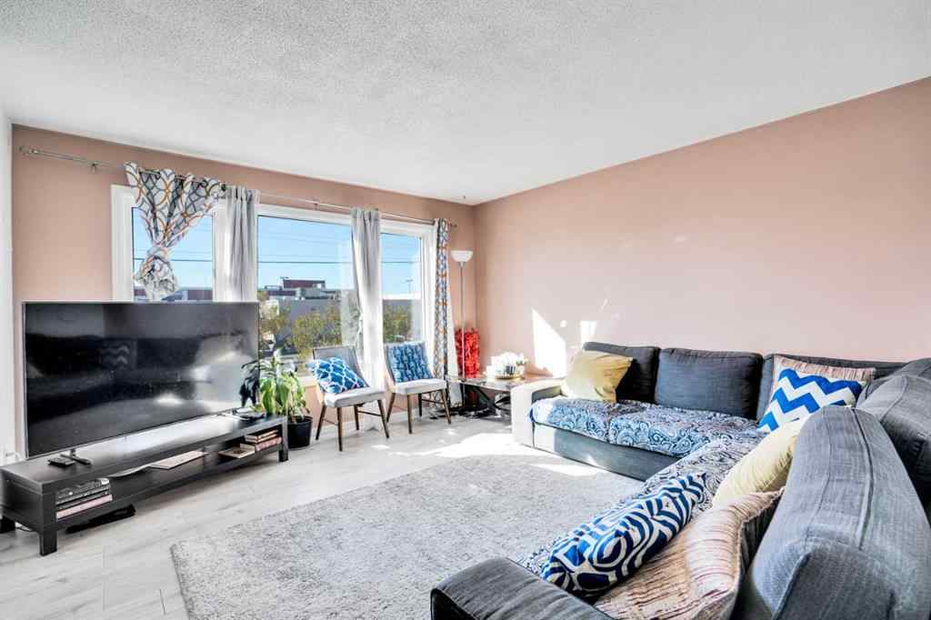 MLS® A2257820 - 3214 16 Avenue SE in Albert Park/Radisson Heights Calgary, Residential