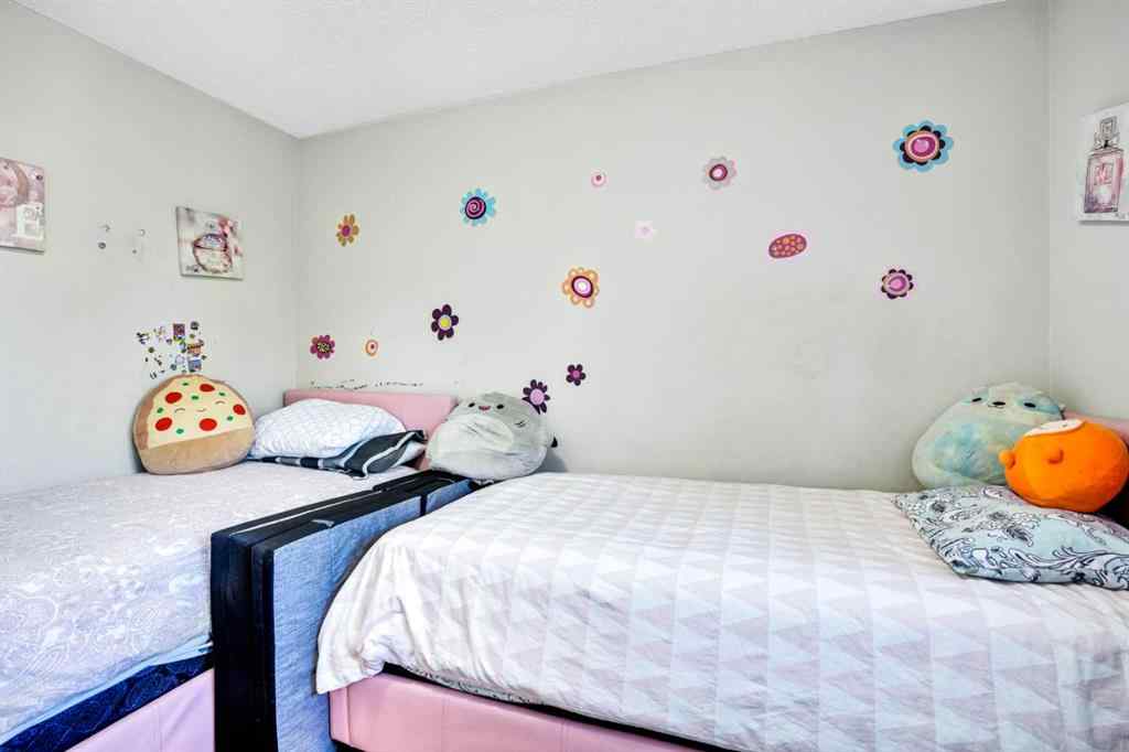 MLS® A2257820 - 3214 16 Avenue SE in Albert Park/Radisson Heights Calgary, Residential