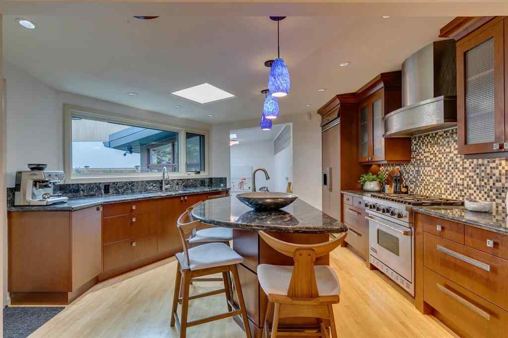 MLS® A2257826 - 1234 Lansdowne Avenue SW in Elbow Park Calgary, Residential