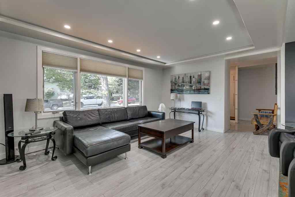 MLS® A2257828 - 6256 Dalmarnock Crescent NW in Dalhousie Calgary, Residential